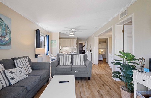 Folly Field Condo | 2-Bdrm Condo Meets Family Needs - Beach Access - New Reno's - SNOWBIRDS - C13