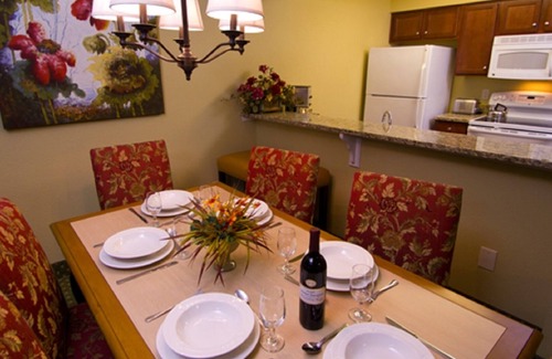 Berkeley Condo | 2 BDRM POWHATAN RESORT! 8 MILES TO BUSCH GARDENS~ HISTORIC AREA~ GREAT LOCATION
