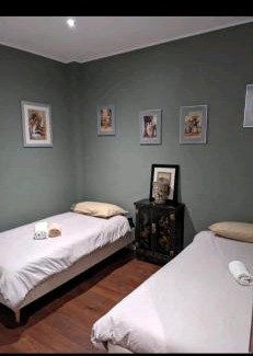 Chaillot Apartment | 2 bed 16th Arrondissement Trocadero Apartment for6