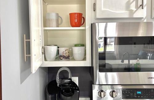 Bettendorf House | 2 Bed 2 Bath Bettendorf Loft, Great Price & Location!