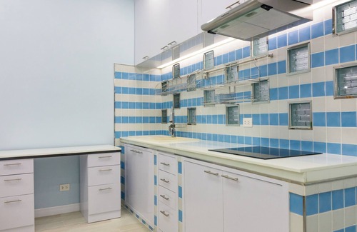 Khlong Tan Apartment | 2 bed 2 bath condo on Posh Sukhumvit - Downtown Bangkok - Walk to EmDistrict!