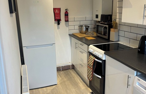 Fallowfield Apartment | 2 bed, 2 bathroom, walking distance to christies hospital