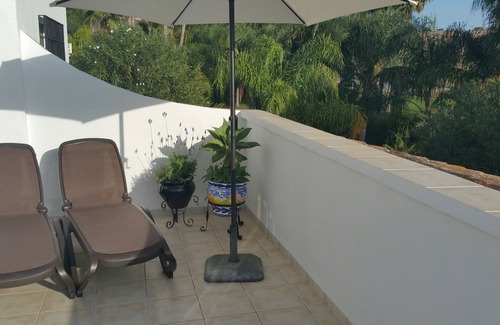 Oasis del Capistrano House | 2 Bed, 2 Bathrooms Villa, South Facing Private Terrace With A/c and free Wifi