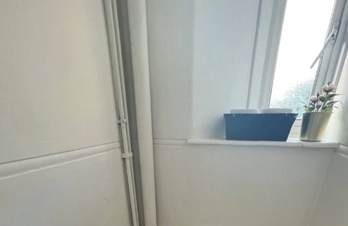 Prince's House | 2 Bed Apartment | Central London | Balcony | WIFI