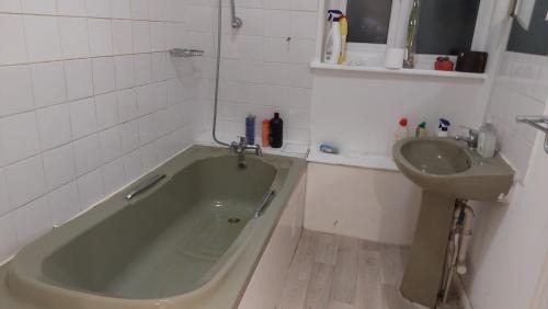 King's Cross Apartment | 2-Bed Apartment in King's Cross Central London