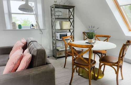 Kinsale Apartment | 2 Bed Apartment with access via steps