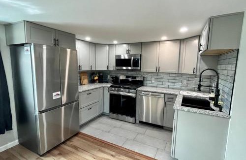 Stephentown Apartment | 2 Bed Berkshire Getaway @ Stephentown Hotel