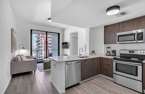 Downtown Miami Apartment | 2 Bed Best Views in Downtown & Brickell