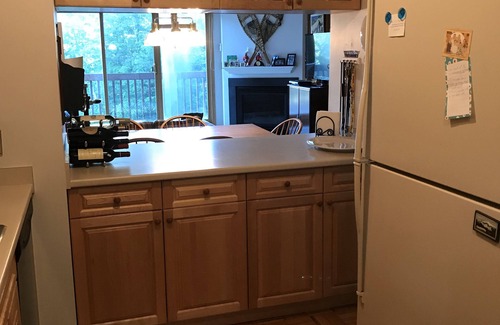 Waterville Valley Condo | 2 bed condo in Waterville Valley, NH! White Mountains Summer Season RENTAL ONLY