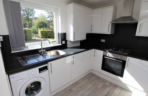 Glasgow Apartment | 2 bed flat Anniesland