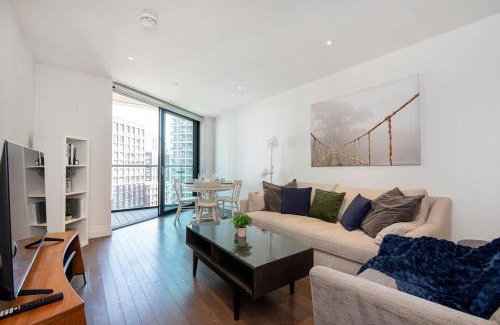 Nine Elms Apartment | 2 Bed Flat Big Ben View