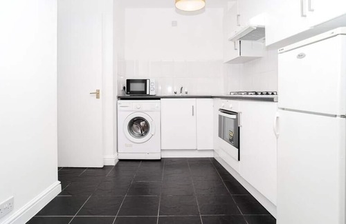Highbury West Apartment | 2 Bed Flat in Highbury