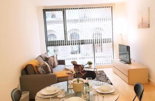 Leeds City Center Apartment | 2 bed flat in Leeds City Centre