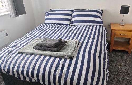 Corby Apartment | 2 bed Flat near Corby Town Centre