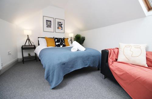 Canton Apartment | 2 Bed Flat near Stadium with Street Parking by CTO Serviced Apartments