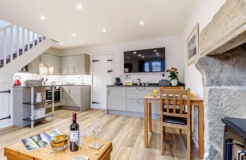 Ashford-in-the-Water House | 2 Bed in Ashford-In-The-Water 85314