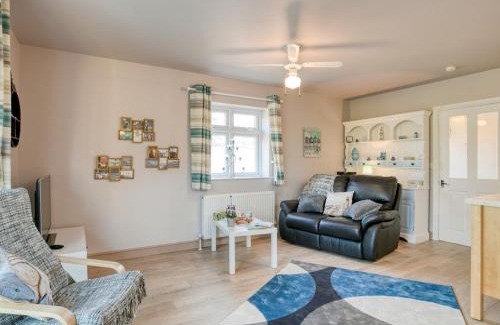 Sewerby Apartment | 2 Bed in Bridlington 77607