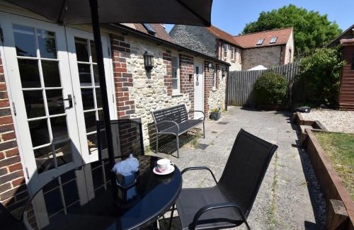 Chaldon Herring House | 2 Bed in East Chaldon DC025