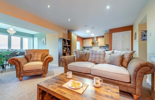 Bonnybridge House | 2 Bed in Falkirk 95833