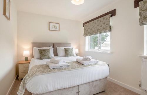 New Forest District House | 2 Bed in Godshill 96127