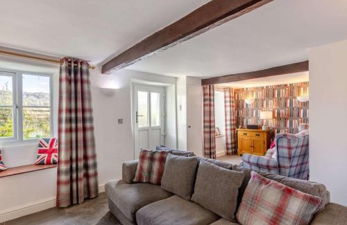 Hawkshead House | 2 Bed in Hawkshead 89748
