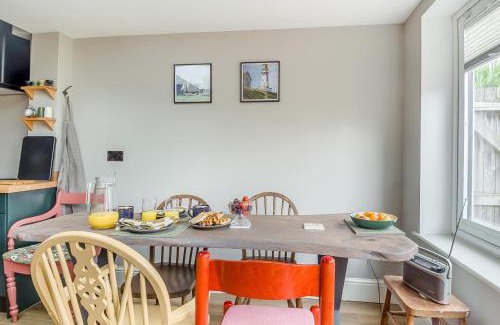 Pakefield House | 2 Bed in Lowestoft oc-p32922