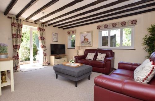 New Forest District House | 2 Bed in Lyndhurst 75879