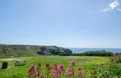 Mullion House | 2 Bed in Mullion Cove 52468