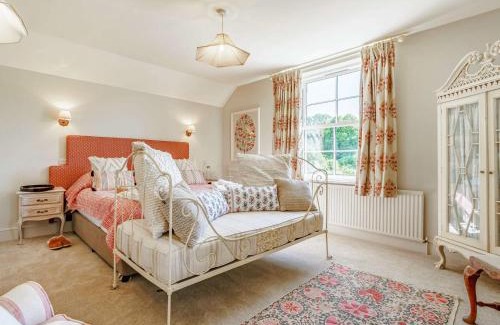 Richmond House | 2 Bed in Richmond 88217
