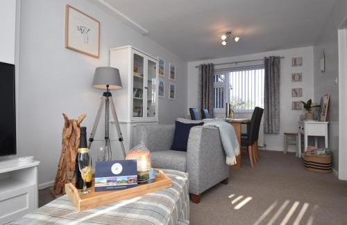 North Sunderland House | 2 Bed in Seahouses 86092