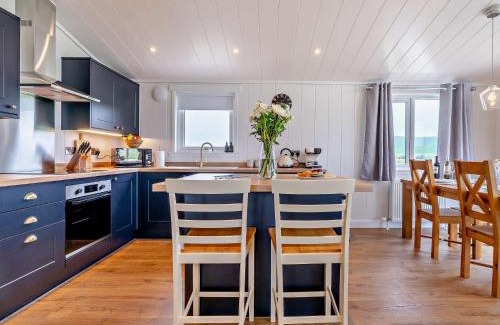 St. Andrews House | 2 Bed in St Andrews 94606