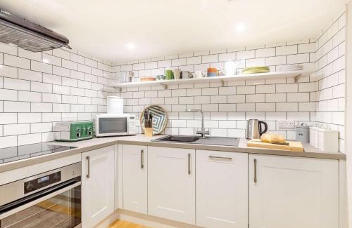 Isle Brewers House | 2 Bed in Taunton 88884