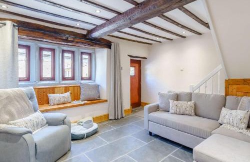 Urswick House | 2 Bed in Ulverston 83453