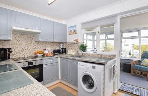 Walcott House | 2 Bed in Walcott 81322