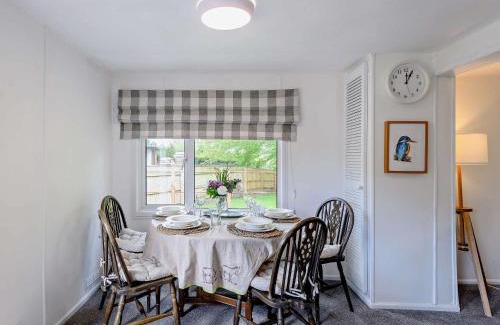 New Forest District House | 2 Bed in Woodgreen 82875