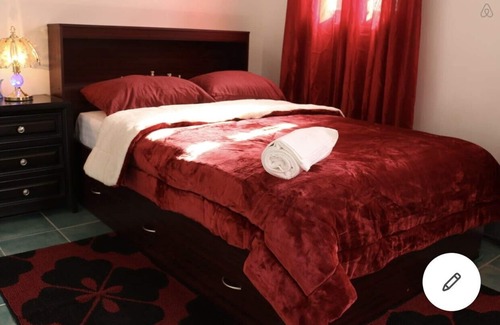 Ocean Hill Apartment | 2 Bed Room Affordable Private Apartment in Brooklyn/Manhattan/NYC .
