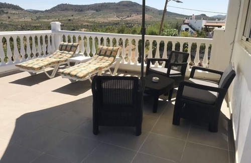 Oria Apartment | 2 Bed-Sleeps 4-Mtn View-Private Pool & Terrace