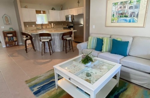 The Villages House | 2 bedrm, den, 2 living rms, 2 baths, near Spanish Springs, golf cart included,