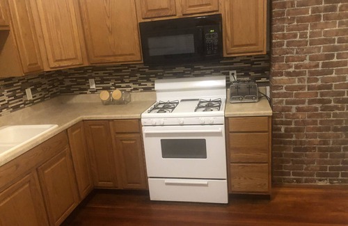 Oneonta Apartment | 2 bedroom/1 bath.