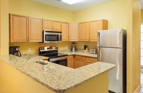 Myrtle Beach Condo | 2 Bedroom (1 King & 2 Queen beds) 2 Bath Resort Condo with Lots of Amenities
