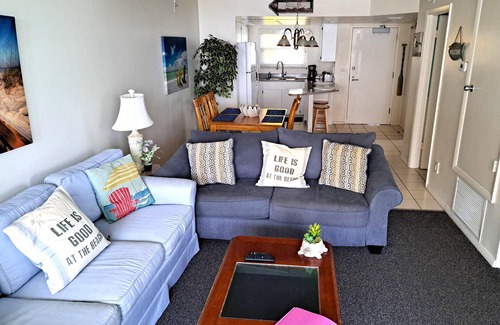 New Smyrna Beach Condo | 2 bedroom/2 bath oceanVIEW condo unit