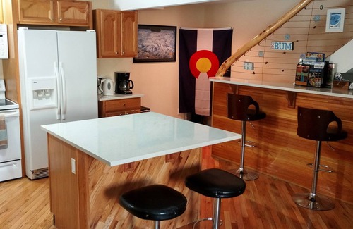Historic District Condo | 2 Bedroom 2 Bath Condo in Historic Georgetown Centered in Mt. Adventures