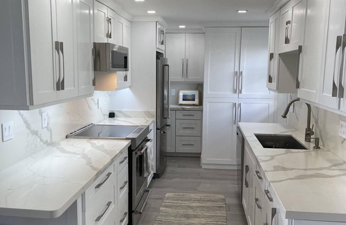 Singer Island Condo | 2 Bedroom - 2 Bath at a Boutique Oceanfront Building