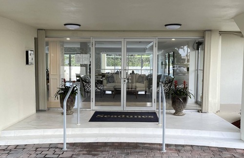 Singer Island Condo | 2 Bedroom - 2 Bath at a Boutique Oceanfront Building