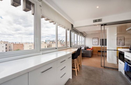 Castellana Apartment | 2 bedroom 2 bathroom furnished - Salamanca - bright & Stylish