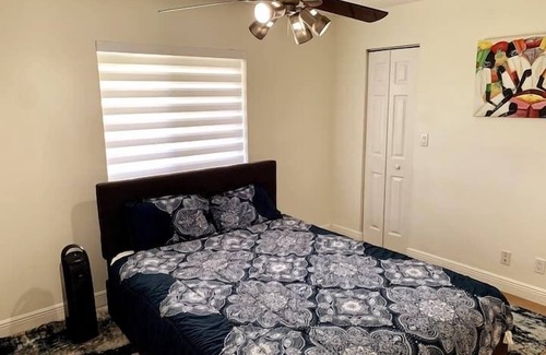 North Lauderdale Apartment | 2 Bedroom 821095 by Houzlet