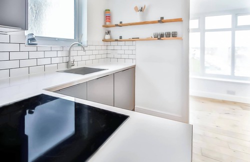 St Leonards-On-Sea Cottage | 2 bedroom accommodation in St. Leonards-On-Sea
