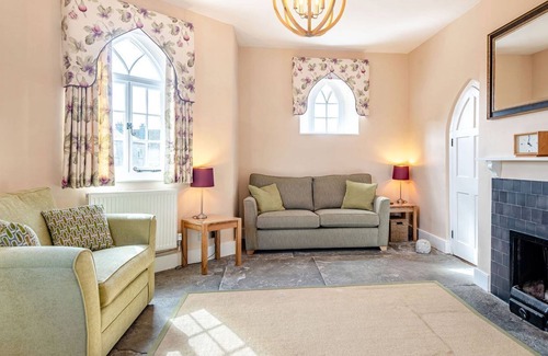 Ditcheat Cottage | 2 bedroom accommodation in Shepton Mallet