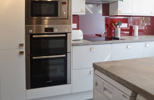 Littlehampton Cottage | 2 bedroom accommodation in Rustington, near Worthing