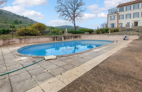 Fox-Amphoux Apartment | 2 bedroom accommodation in Fox Amphoux